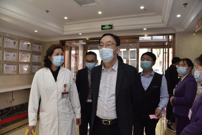 地方協會丨上海市社會醫療機構協會領導赴上海百佳婦產醫院指導疫情防控工作