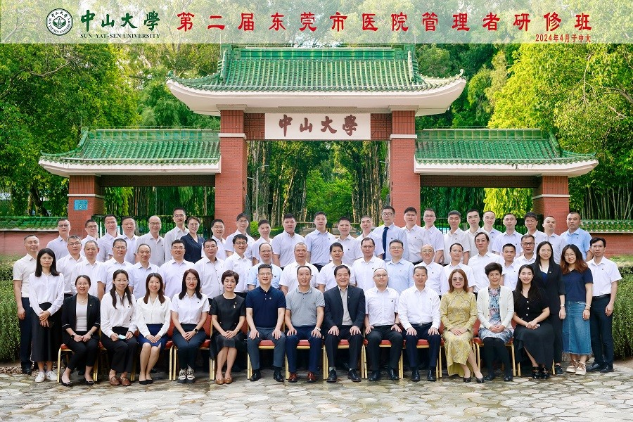513b0d76c182cc237eef598fa8cee3c （合照）.jpg