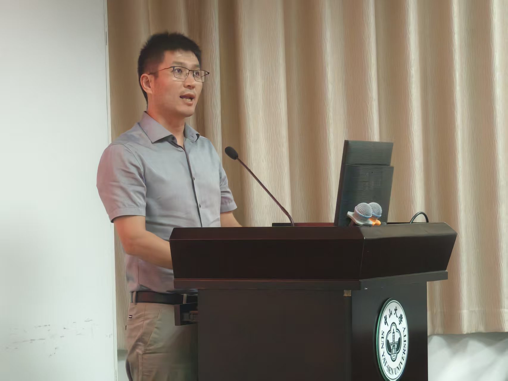 微信图片_20250917091218_28_7胡院长(推文用).jpg 微信图片_20250917091218_28_7胡院长(推文用).jpg