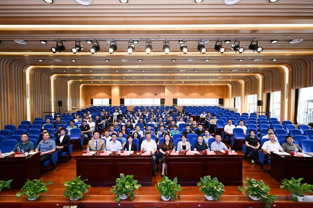 图片10.jpg