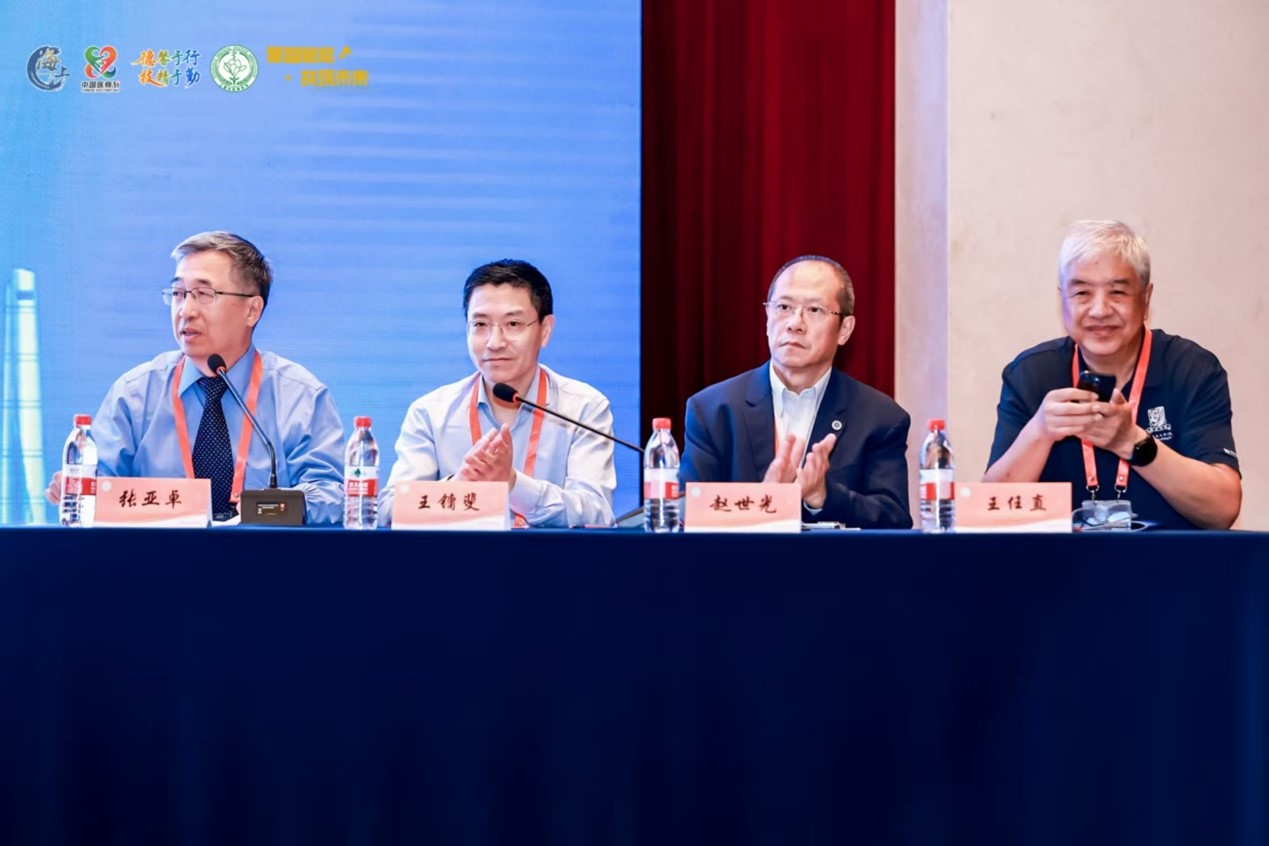 图片15.jpg 图片15.jpg